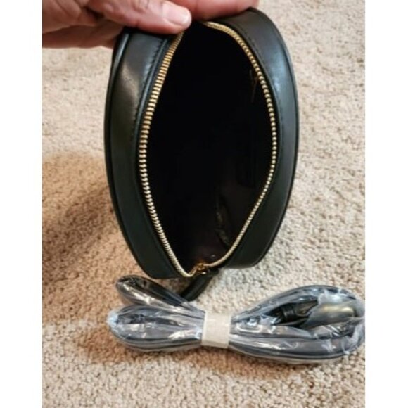 New Black Fanny Packs, Leather Waist Bags for Women, Waterproof Belt Bag - Picture 2 of 3